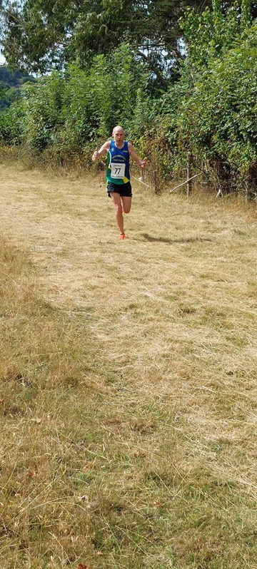 julian scanes on his way to an age category win.jpg