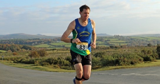 kris ward on his way to winning the sunday marathon and a pb.jpg